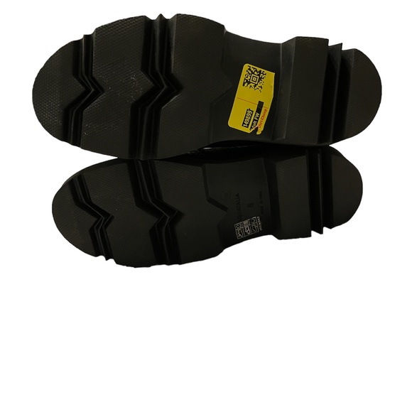 NWT Aquatalia Croc Embossed Boot - Picture 3 of 3